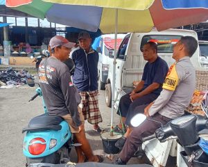 Potret Kedekatan Polisi dan Masyarakat, Sampaikan Pesan Kamtibmas Secara Dialogis
