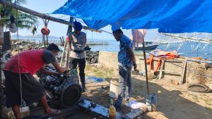 Sat Polairud Polres Polman Tingkatkan Kesadaran Masyarakat Melalui Binmas Perairan di Pesisir Lantora
