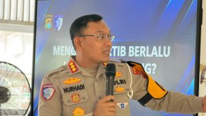 Jaga Senyuman dan Rawat Harapan, Dirlantas Polda Sulbar Ajak Pelajar Raih Cita-Cita Lewat Disiplin